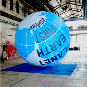 Air-filled advertising balloon with B1 certificate with permanent fan Inflatable24.com fully printed 4m - 13 ft by Inflatable24.com