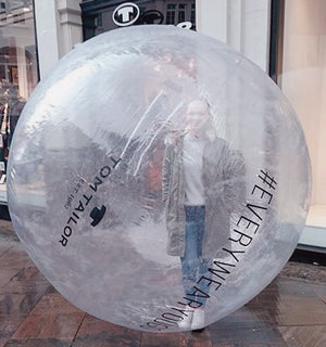 Crowdsurfing Ball Artistik!Ball - original by Lauf!Ball Mansurfing ball Deutsche Inflatable by Inflatable24.com