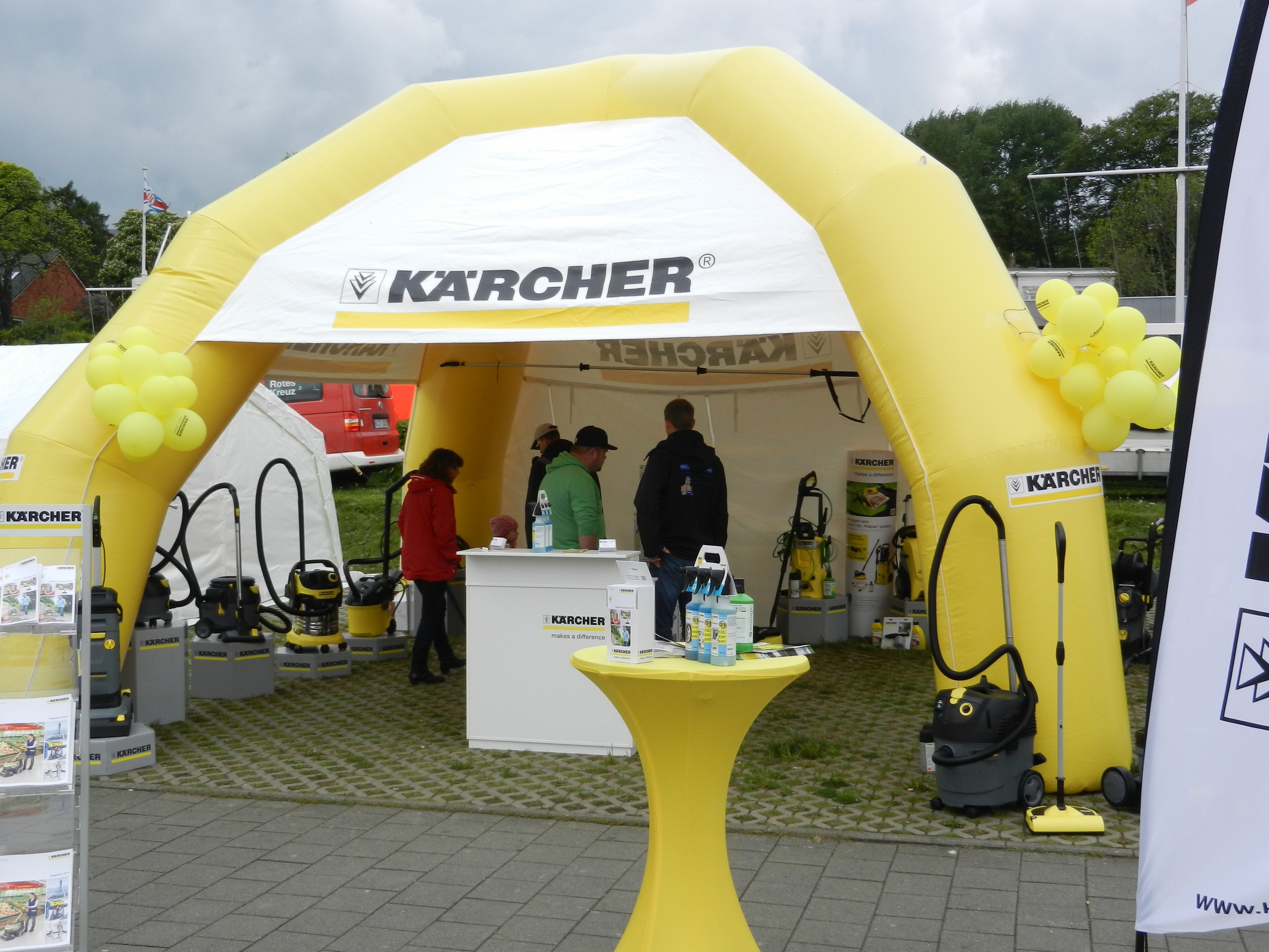 zelt werbung Easy Tent "Dome" 4-Bein-Design- Aufblasbares Promo-Zelt von Inflata...4